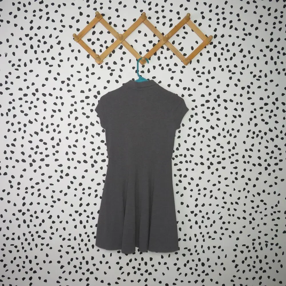 The Children’s Place Gray Polo Collar Short Sleeve Girls School Uniform Dress - Picture 3 of 6